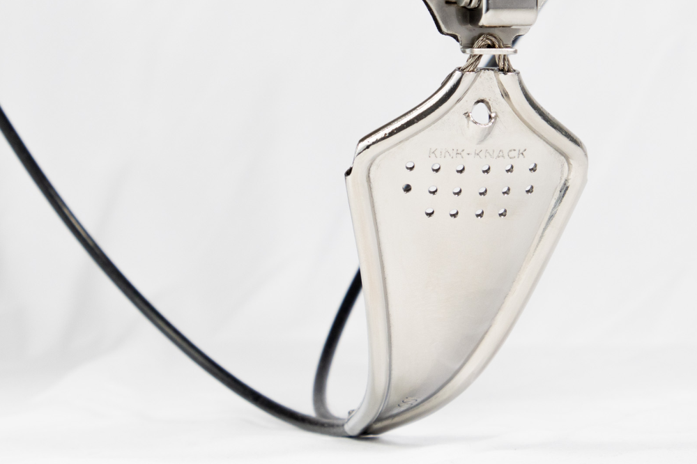 Single metal shield